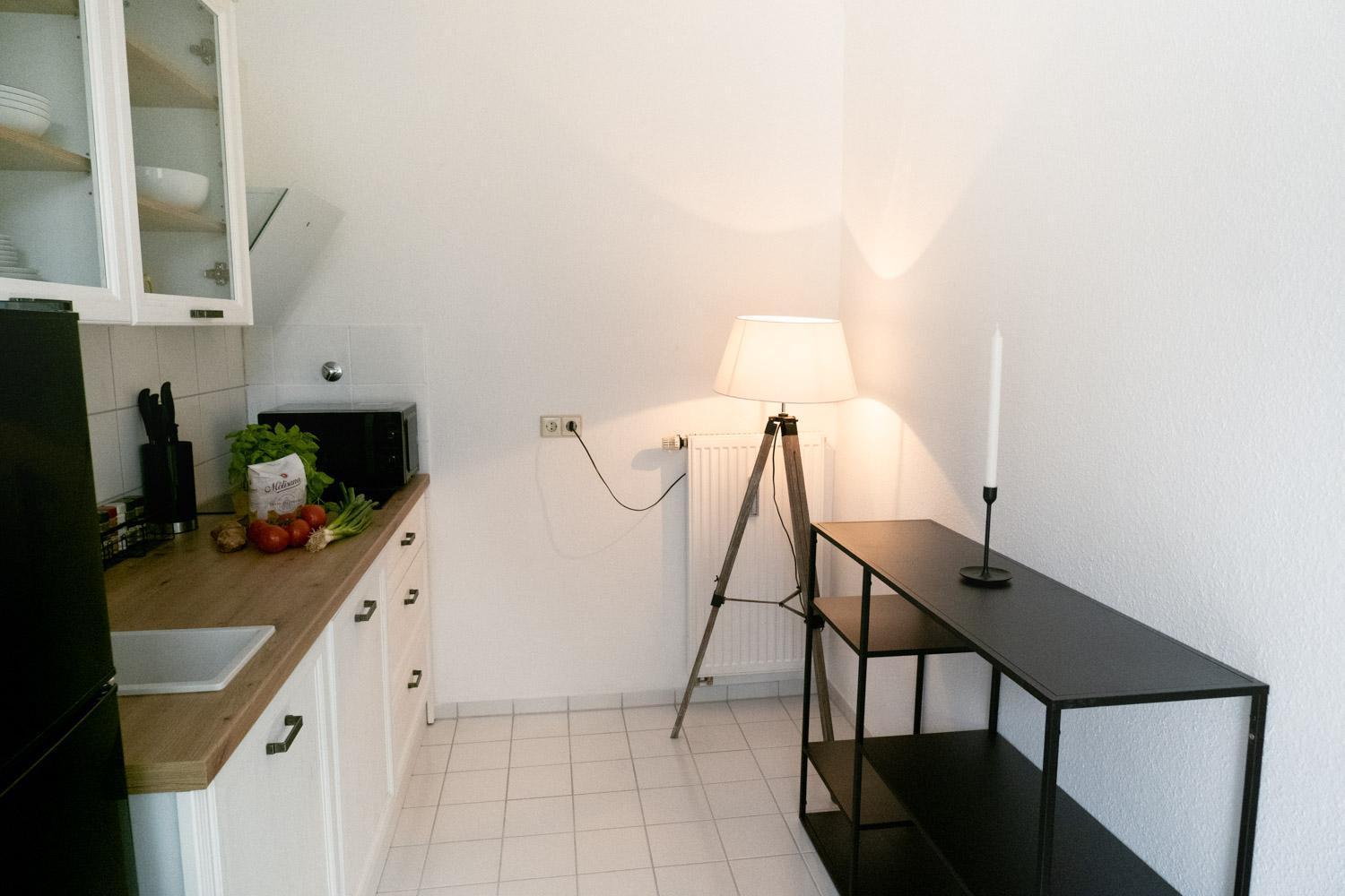 Bella Casa - Business&Family - 2 Zimmer Direkt Neben Schloss, Parkplatz, Smarttv, Netflix, Waschmaschine, 24H Checkin, 71Qm, Kingsizebett, Hotelbettwaesche Людвигсбург Экстерьер фото