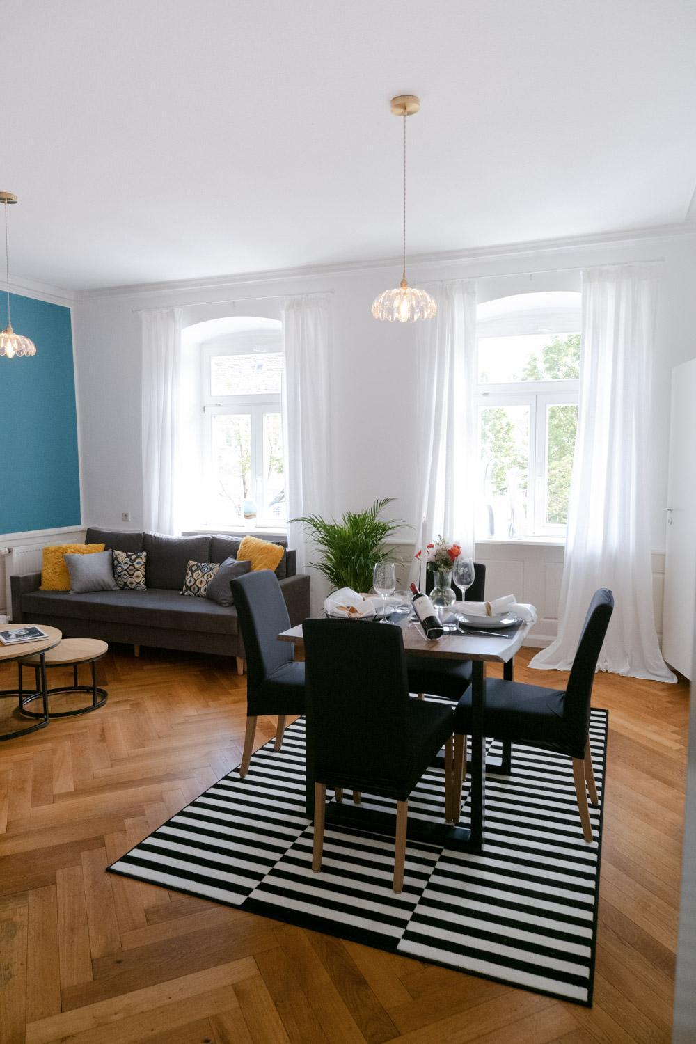 Bella Casa - Business&Family - 2 Zimmer Direkt Neben Schloss, Parkplatz, Smarttv, Netflix, Waschmaschine, 24H Checkin, 71Qm, Kingsizebett, Hotelbettwaesche Людвигсбург Экстерьер фото